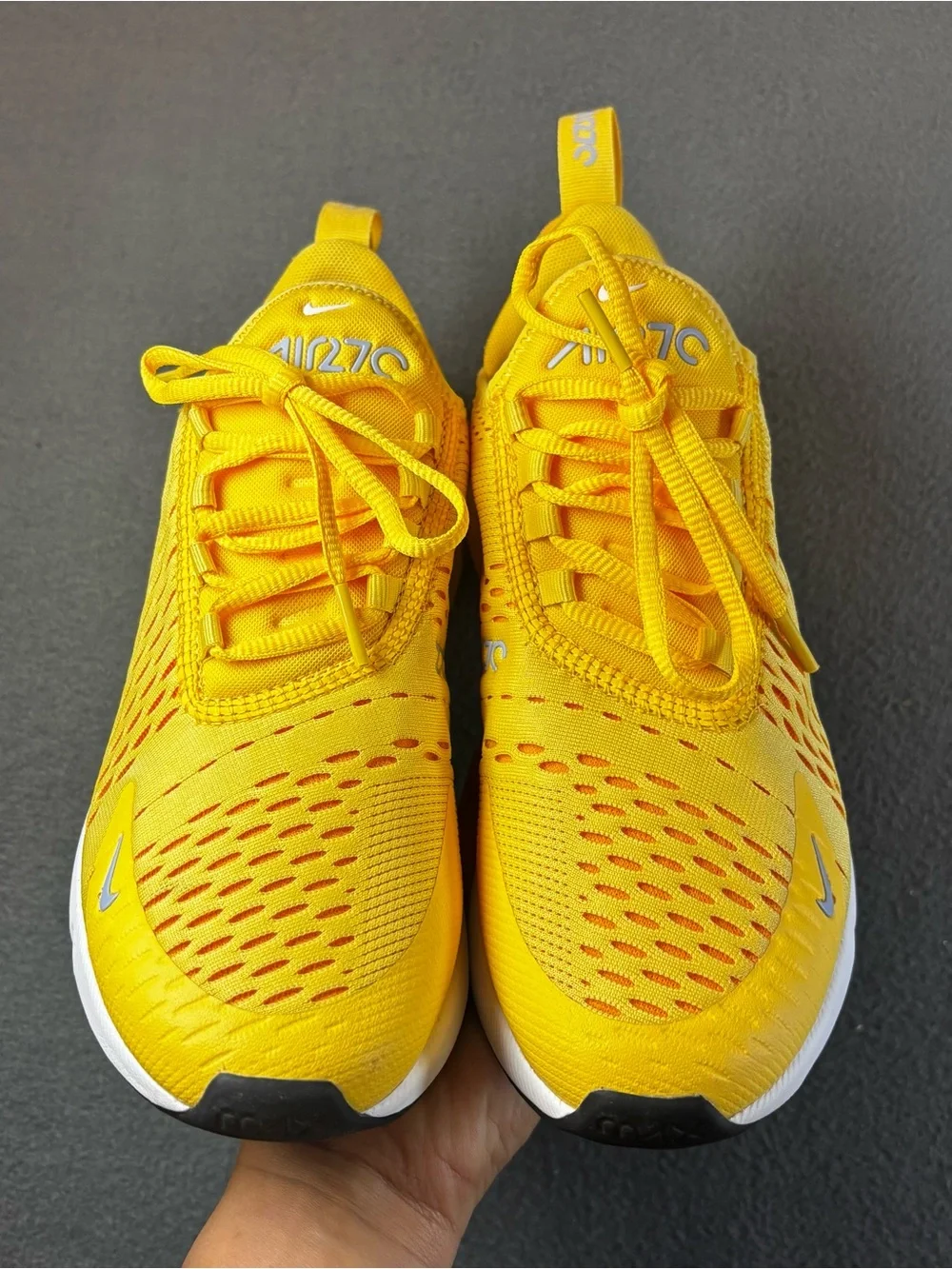 Nike Air Max 270 Women Yellow Running Lifestyle Shoes Size 7.5